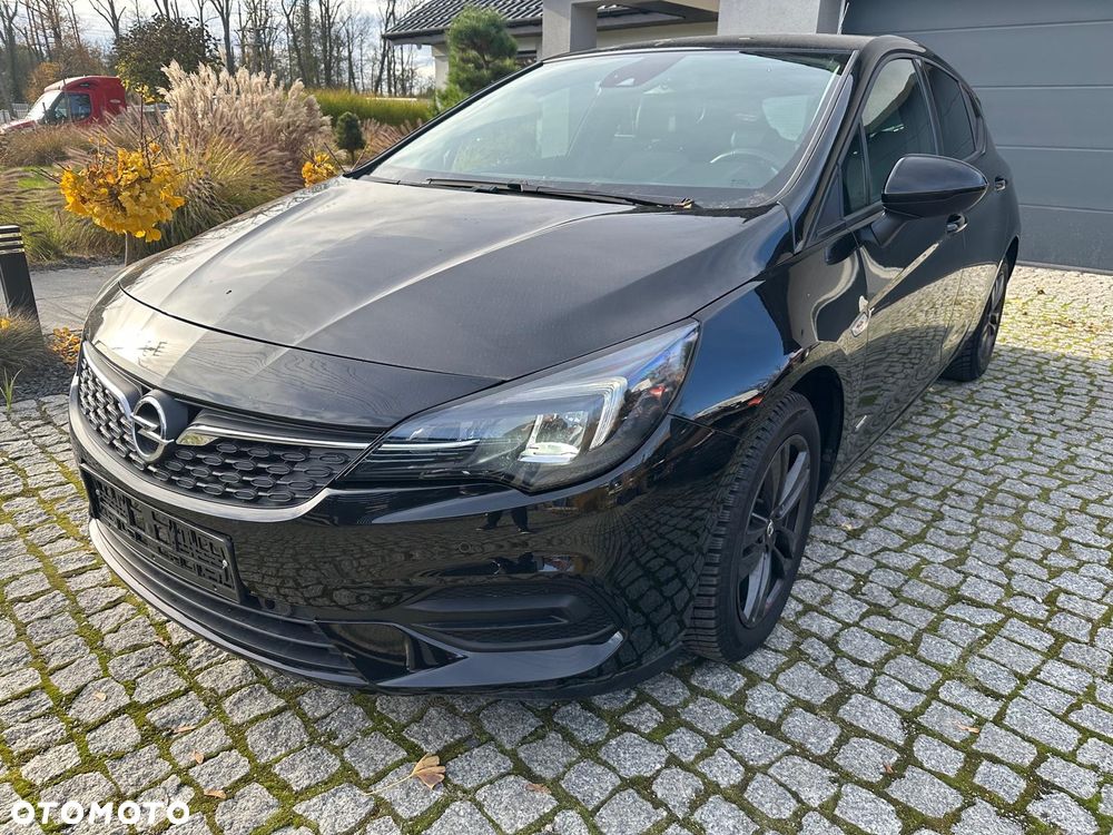 Opel Astra 1.2 Turbo Edition - 1