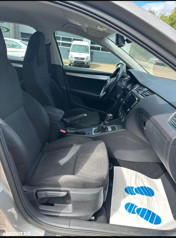 Skoda Octavia 2.0 TDI Green tec DSG Edition - 7