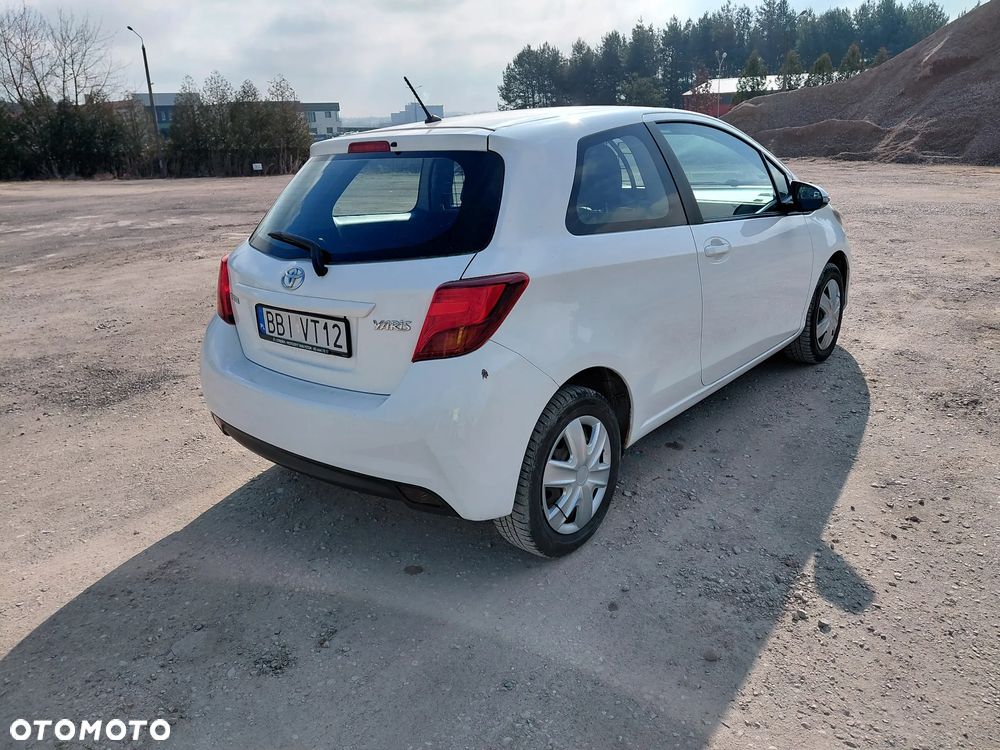 Toyota Yaris 1.33 Active - 6