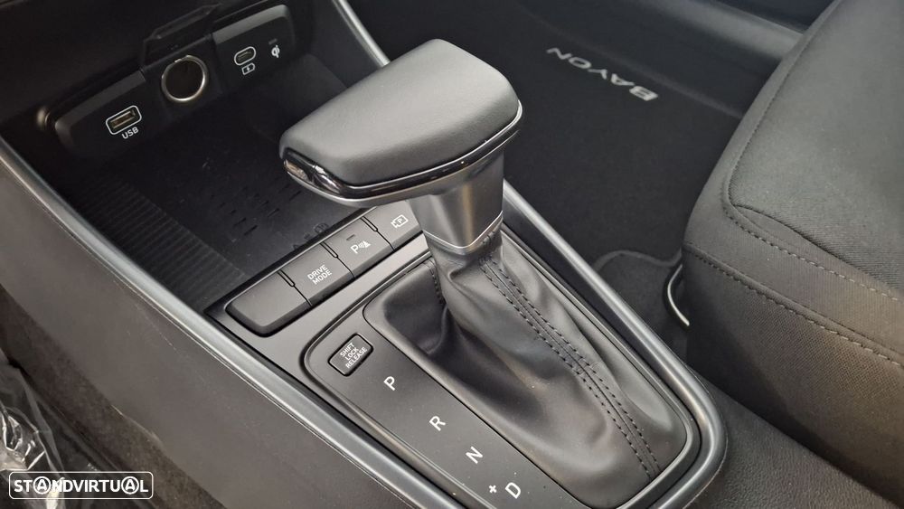 Hyundai Bayon 1.0 T-GDI Premium DCT - 4