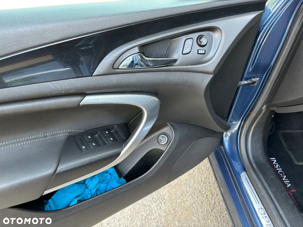 Opel Insignia 2.0 CDTI Executive - 25