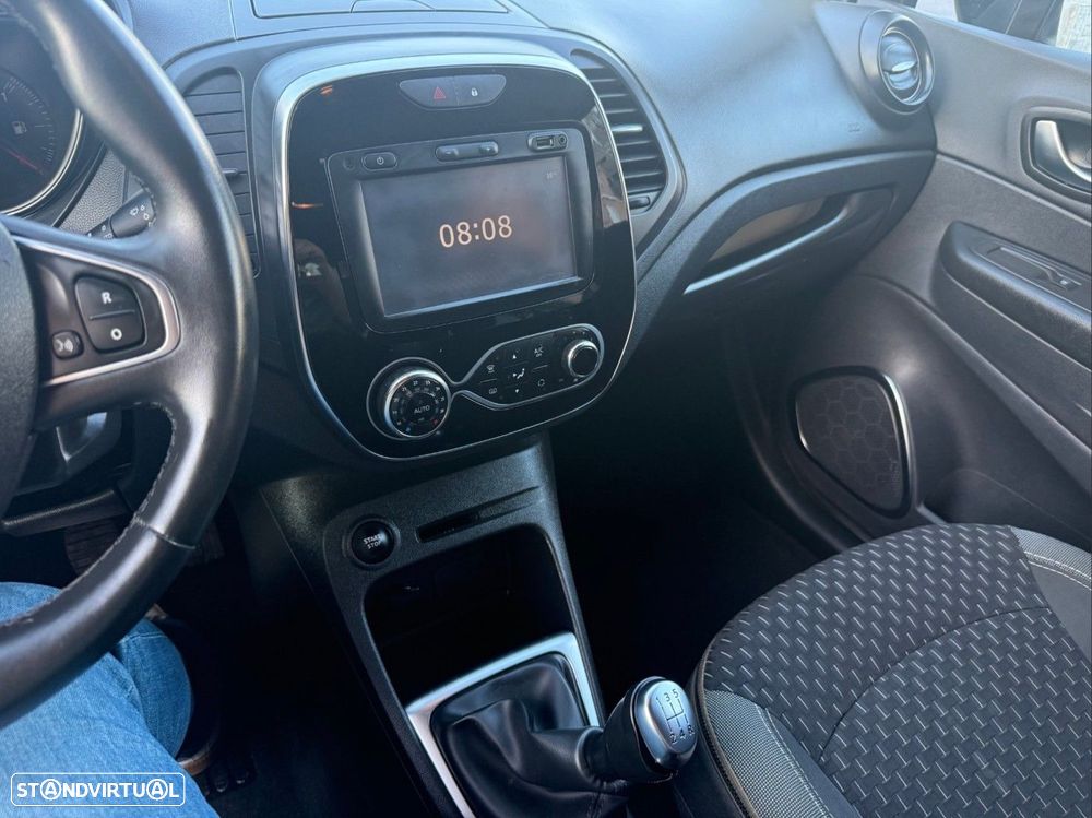 Renault Captur 0.9 TCE Exclusive - 10