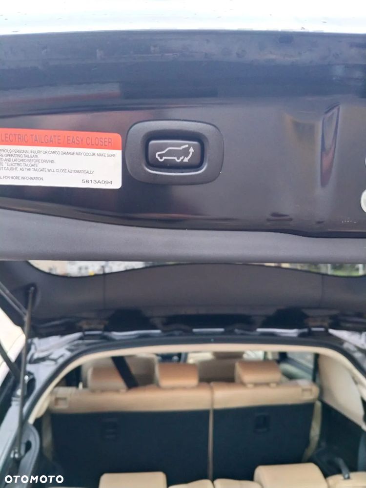 Mitsubishi Outlander 2.2 DID Instyle Navi - 16