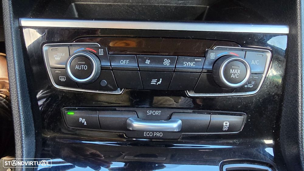 BMW 216 Active Tourer d Advantage - 34