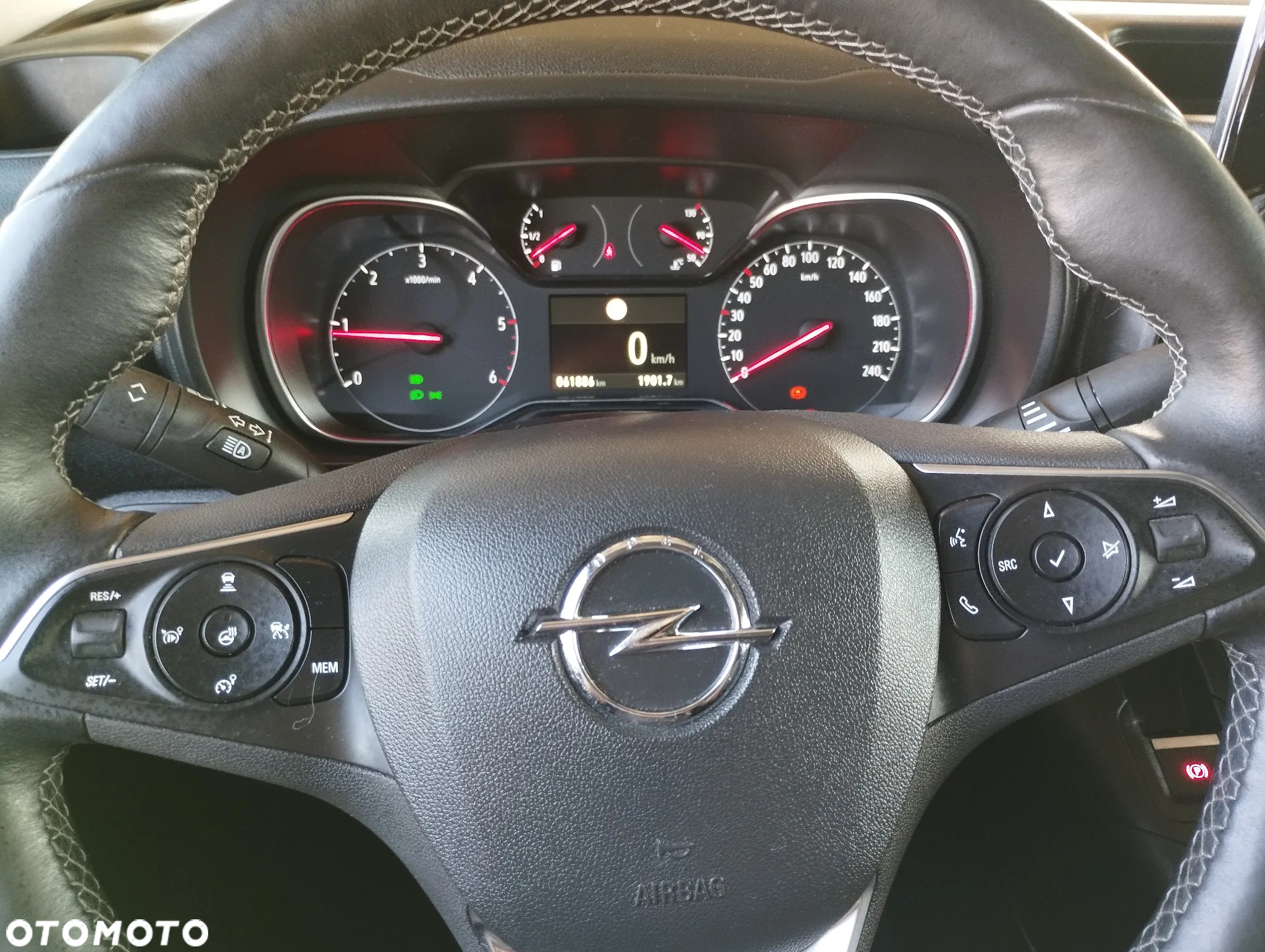 Opel COMBO - 31