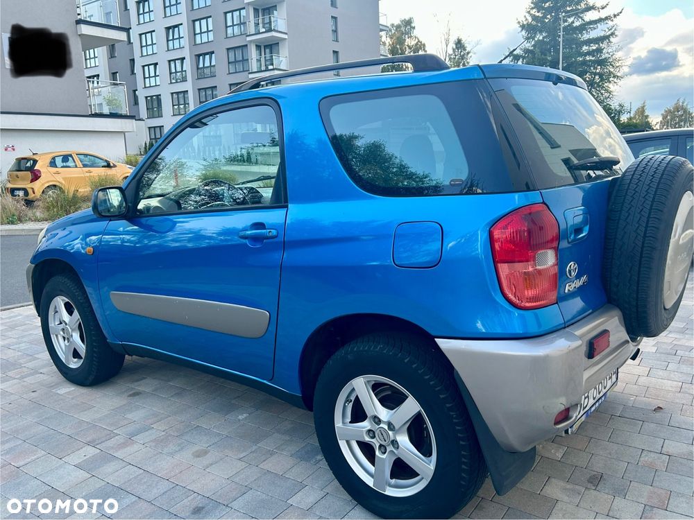 Toyota RAV4 1.8 VVT-i 4x2 - 9