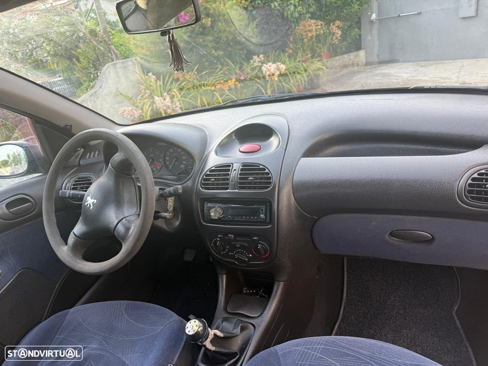 Peugeot 206 1.1 XR - 4