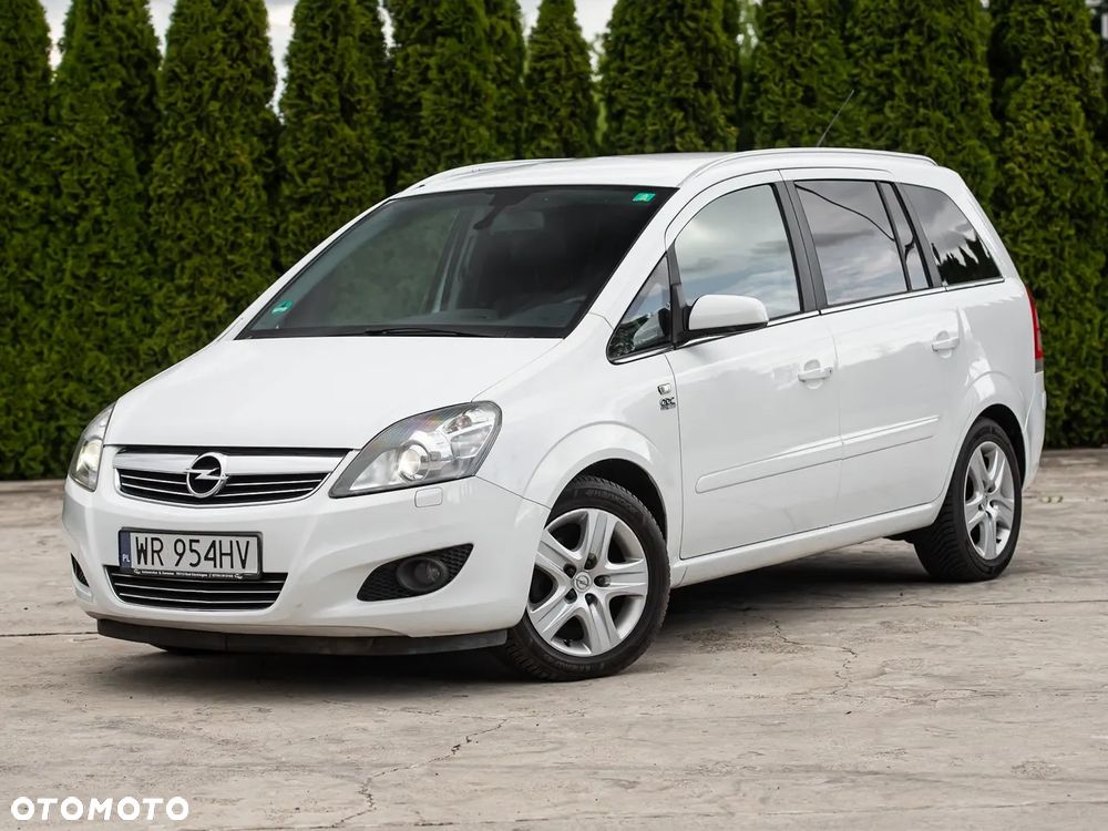 Opel Zafira - 12