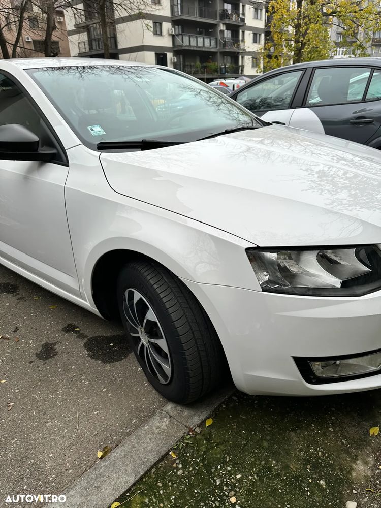 Skoda Octavia 1.6 TDI Ambition - 6