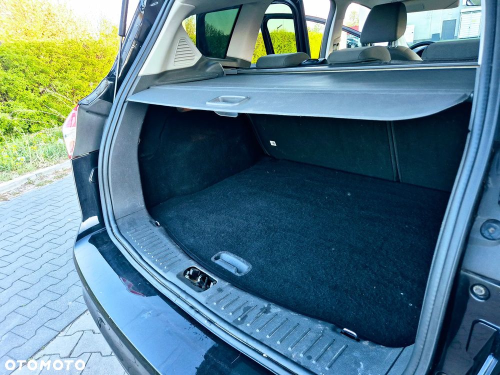 Ford Kuga 2.0 TDCi 4x4 Titanium - 8