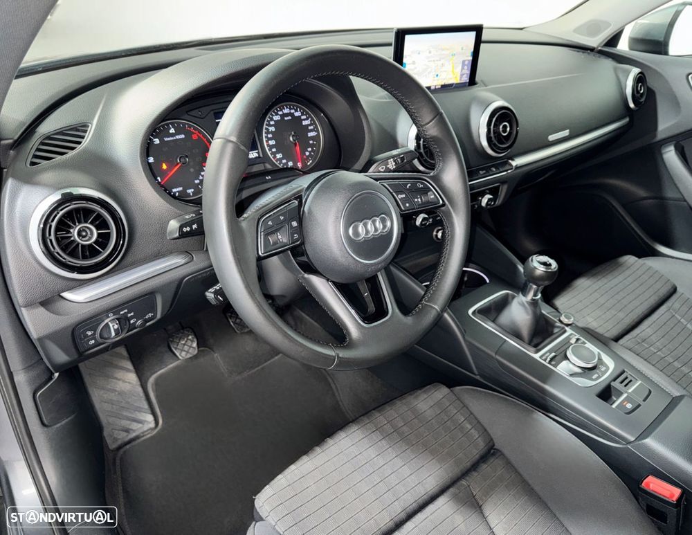 Audi A3 Limousine 1.6 TDI S-line - 6