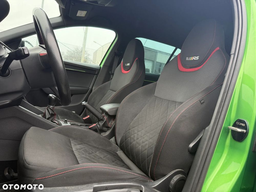 Skoda Octavia 2.0 TSI RS 230 - 23