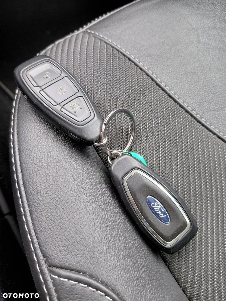 Ford Kuga 2.0 TDCi 2x4 Individual - 31