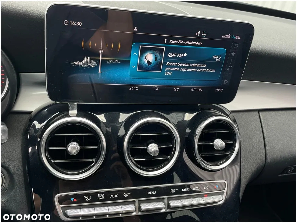 Mercedes-Benz Klasa C 180 9G-TRONIC - 29