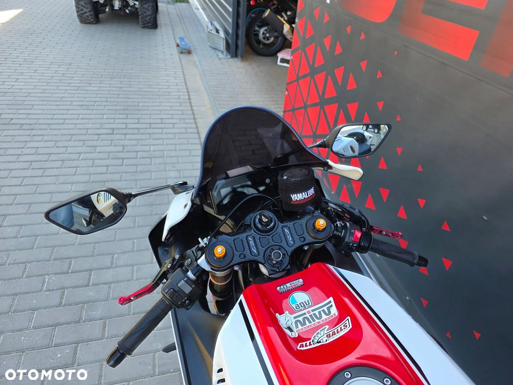 Yamaha R7 - 20