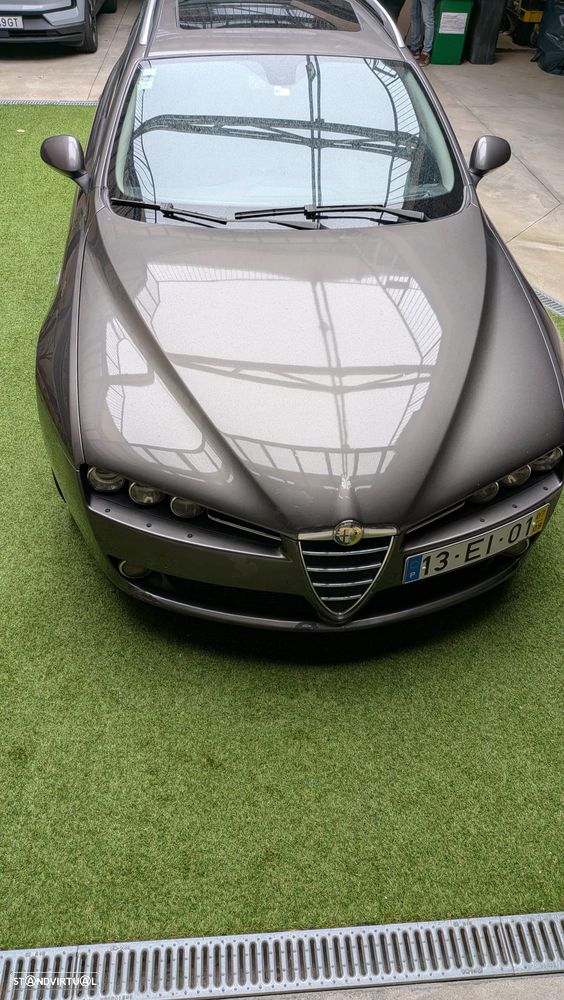 Alfa Romeo 159 Sportwagon 1.9 JTDm 16V 280 - 2