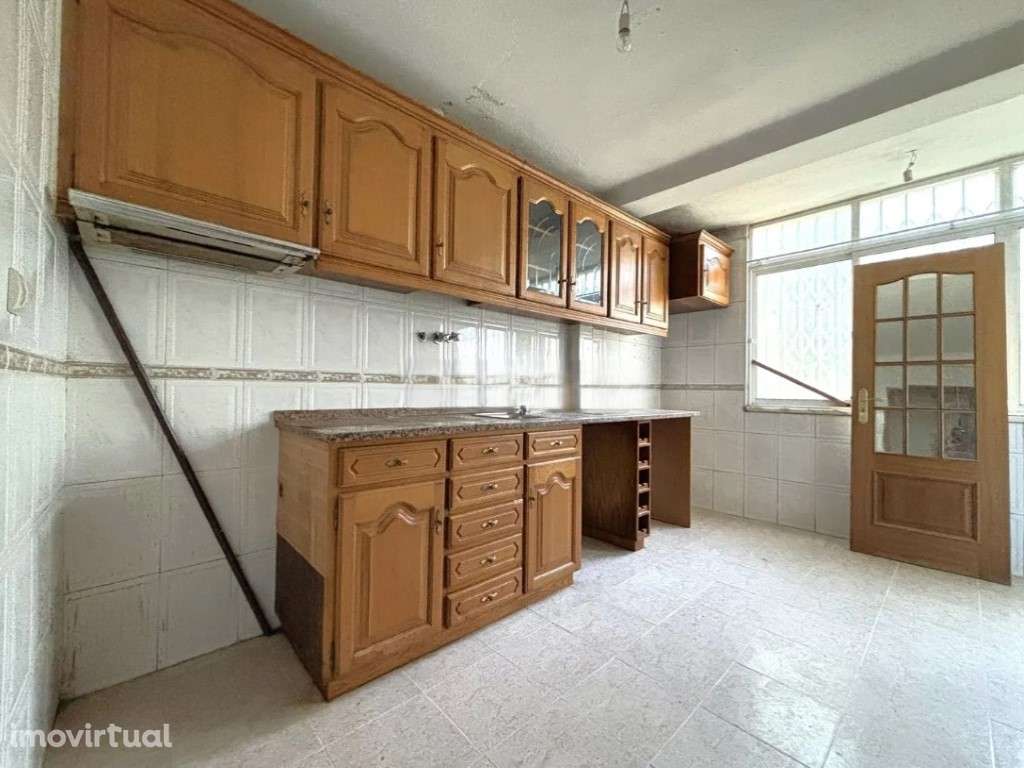 Apartamento T2 | Benfica | Excelente Localização - Grande imagem: 2/21