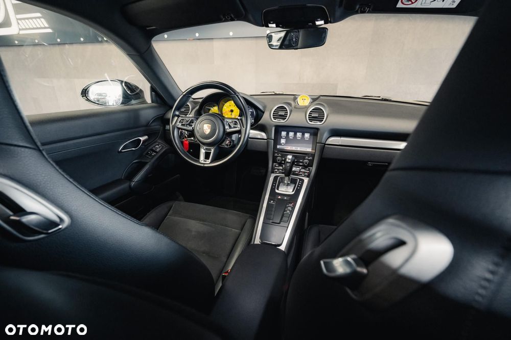Porsche 718 Cayman PDK - 17