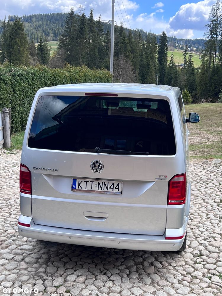 Volkswagen Caravelle 2.0 TDI L2 Comfortline DSG - 8