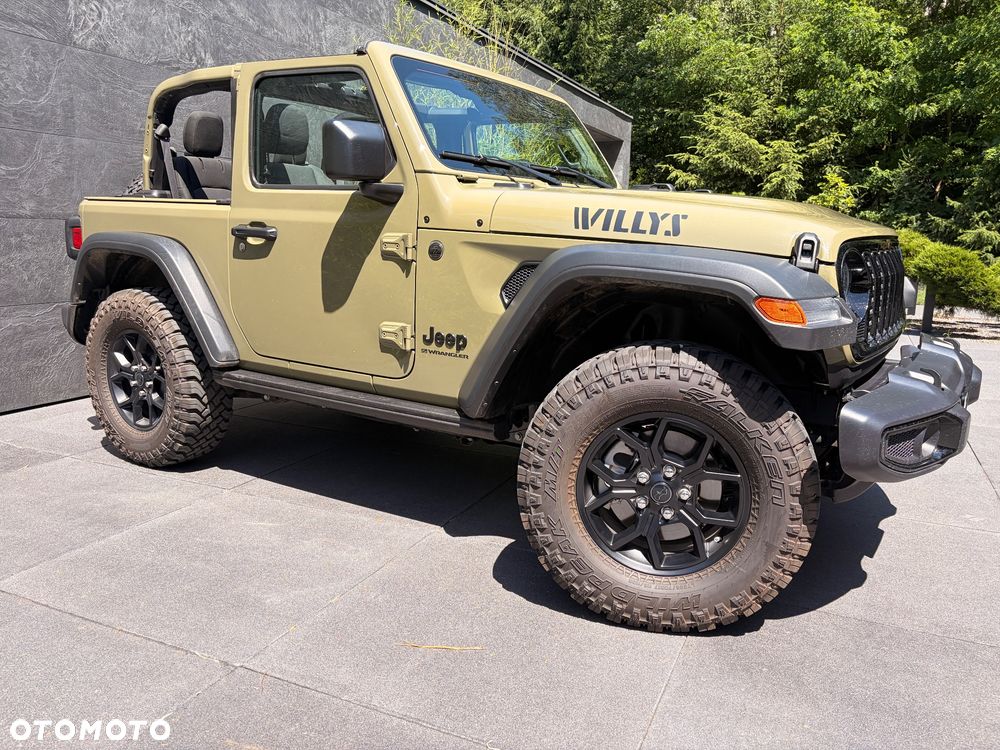 Jeep Wrangler - 4