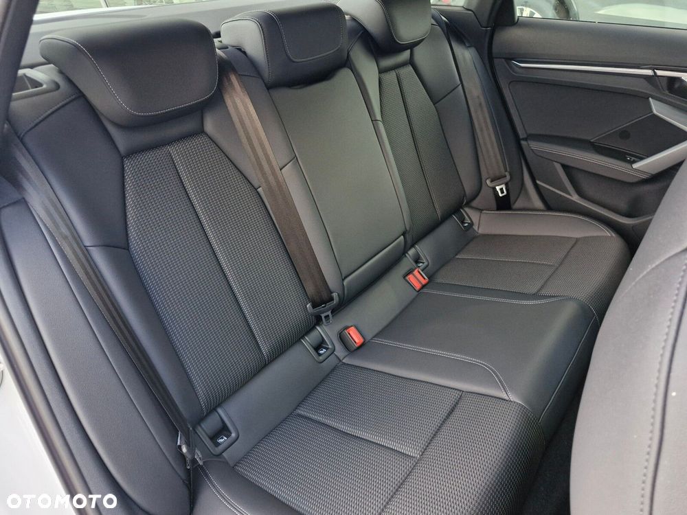 Audi S3 Limousine - 27