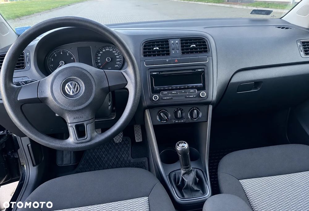 Volkswagen Polo - 7