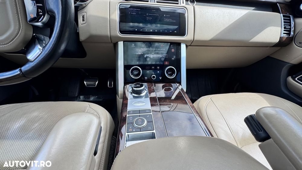 Land Rover Range Rover 3.0L SDV6 Vogue - 17