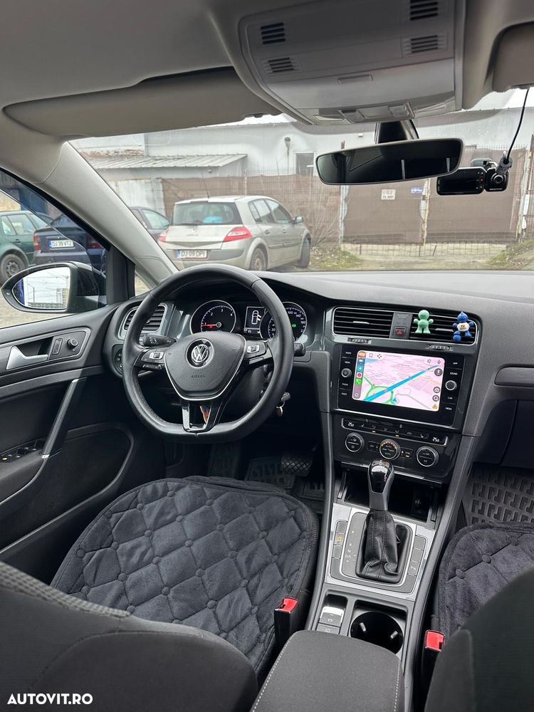 Volkswagen Golf 1.6 TDI DSG Highline - 24