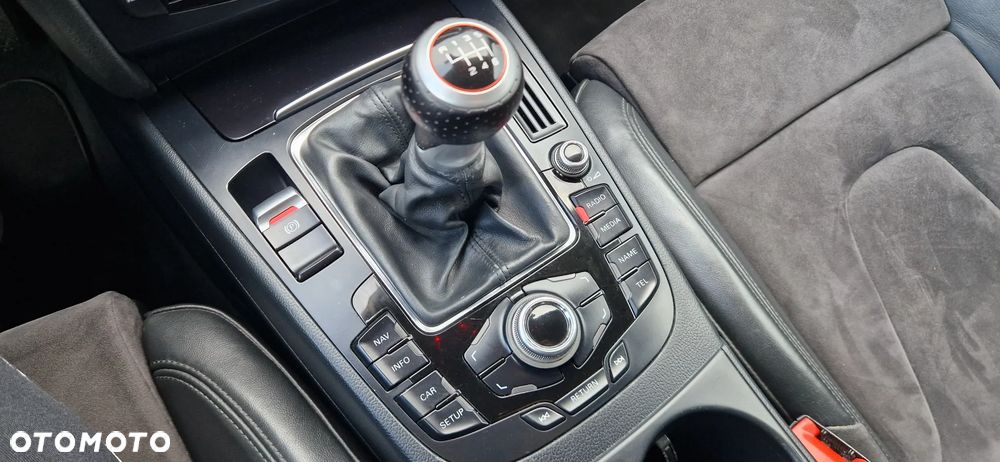 Audi A4 Avant 2.0 TDI 116g DPF Ambiente - 30