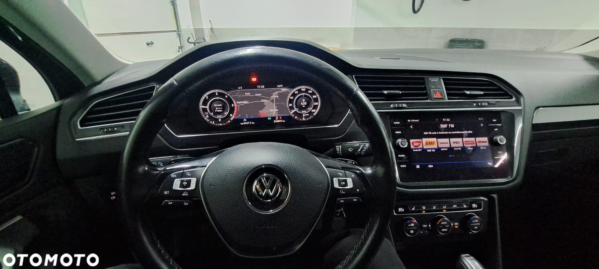 Volkswagen Tiguan 2.0 TDI SCR 4Mot R-Line DSG - 23
