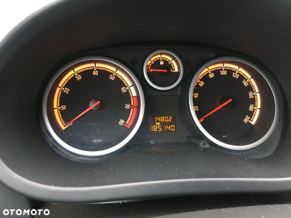 Opel Corsa 1.2 16V - 7