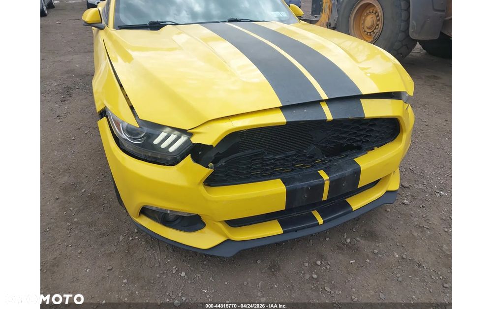 Ford Mustang - 9