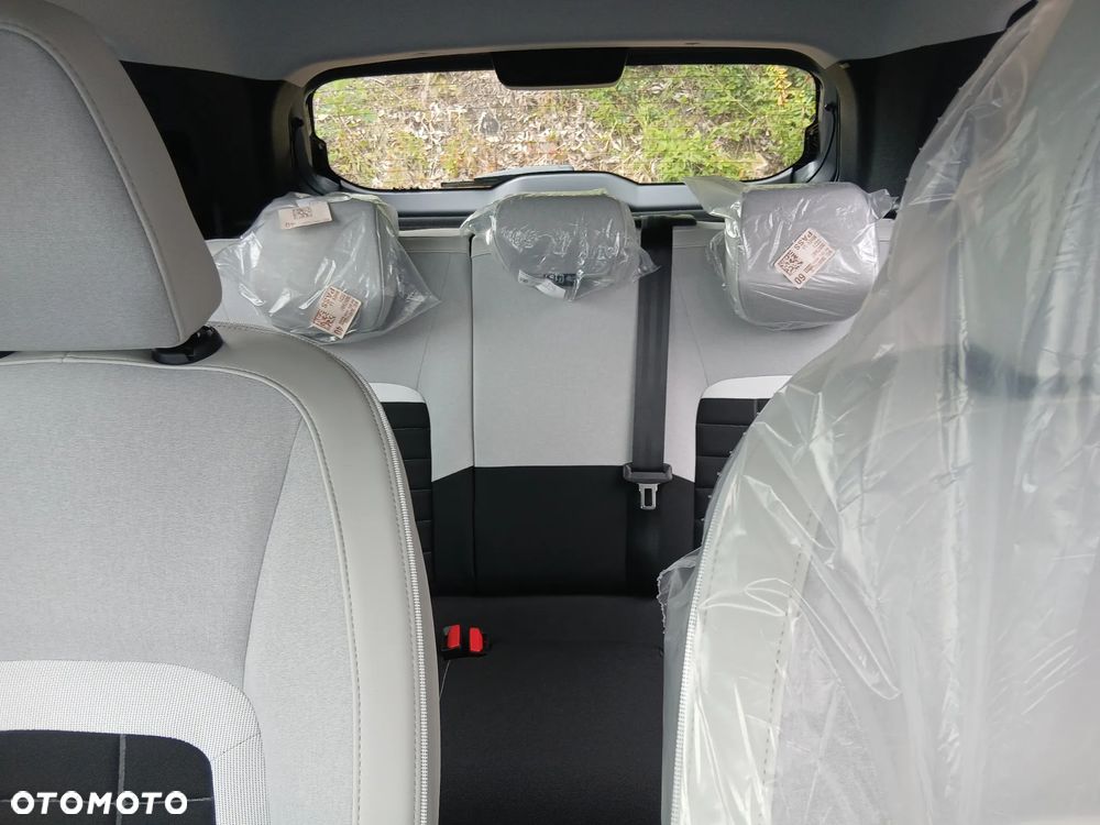 Citroën C3 1.2 mHEV Plus - 9