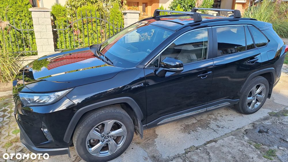 Toyota RAV4 - 1