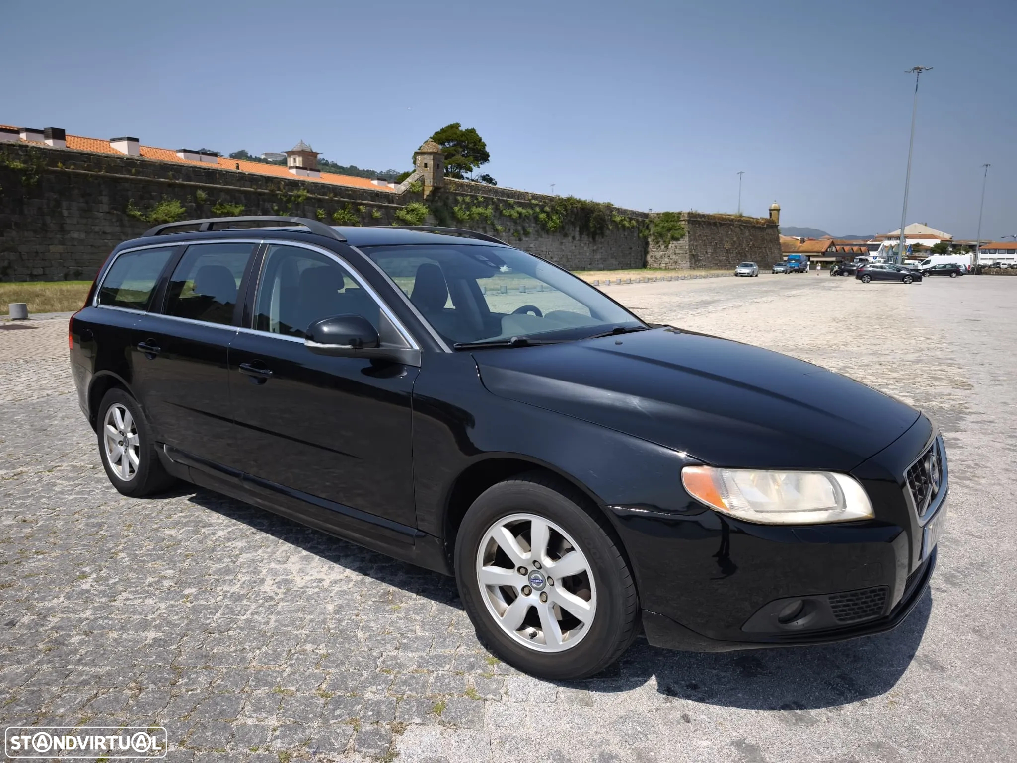 Volvo V70 T4F Edition - 4