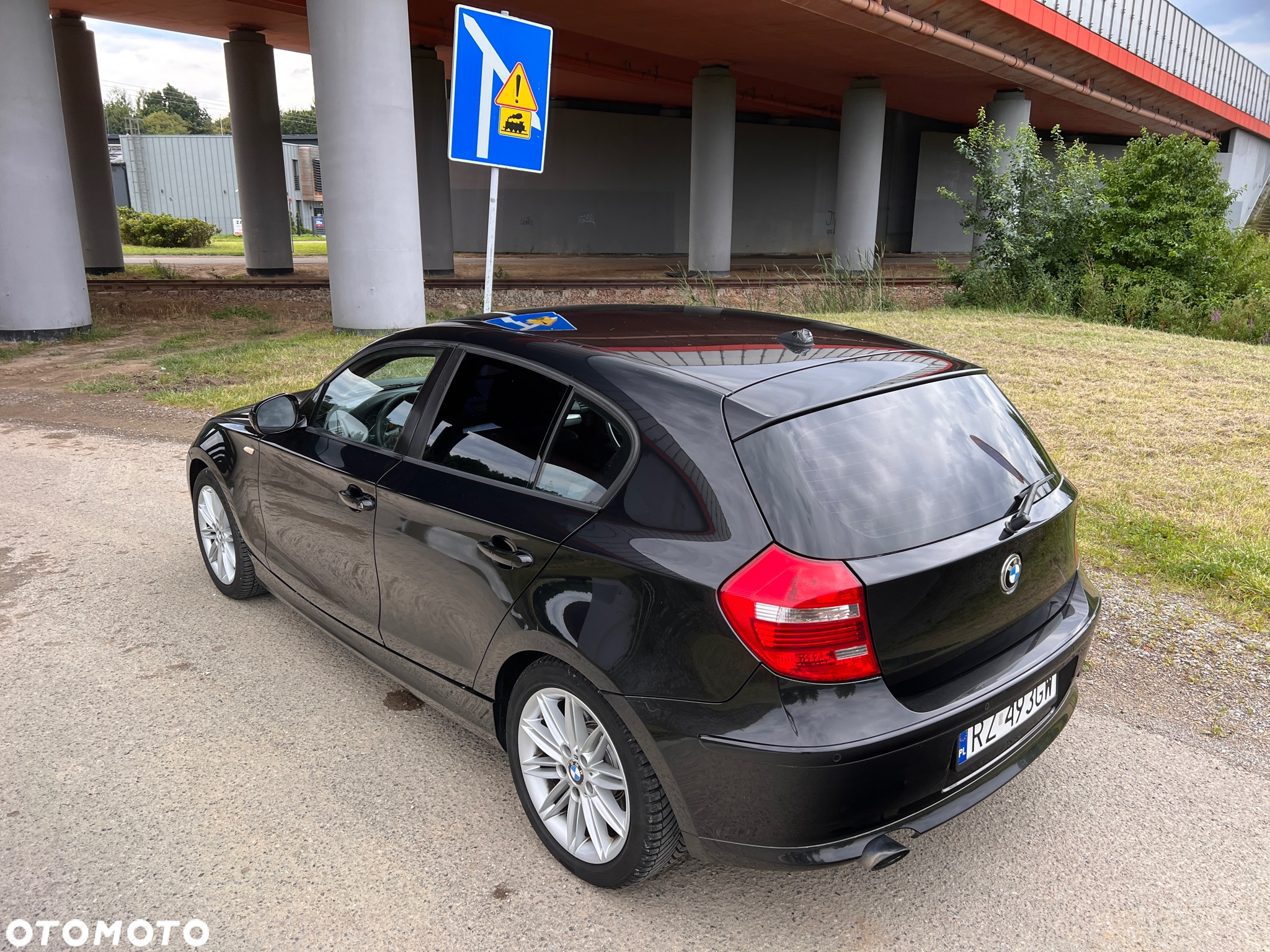 BMW Seria 1 123d DPF - 28