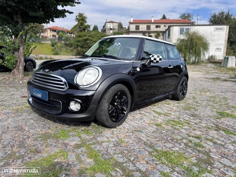 MINI 3 Portas One D - 4