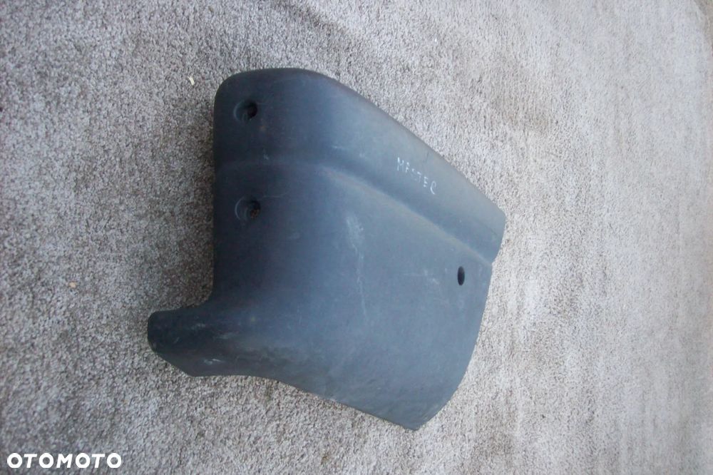 ZDERZAK TYLNY PRAWY RENAULT MASTER ROK08 - 2