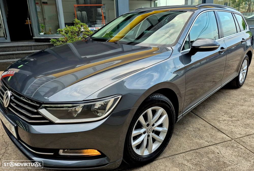 VW Passat Variant 1.6 TDI BlueMotion - 12