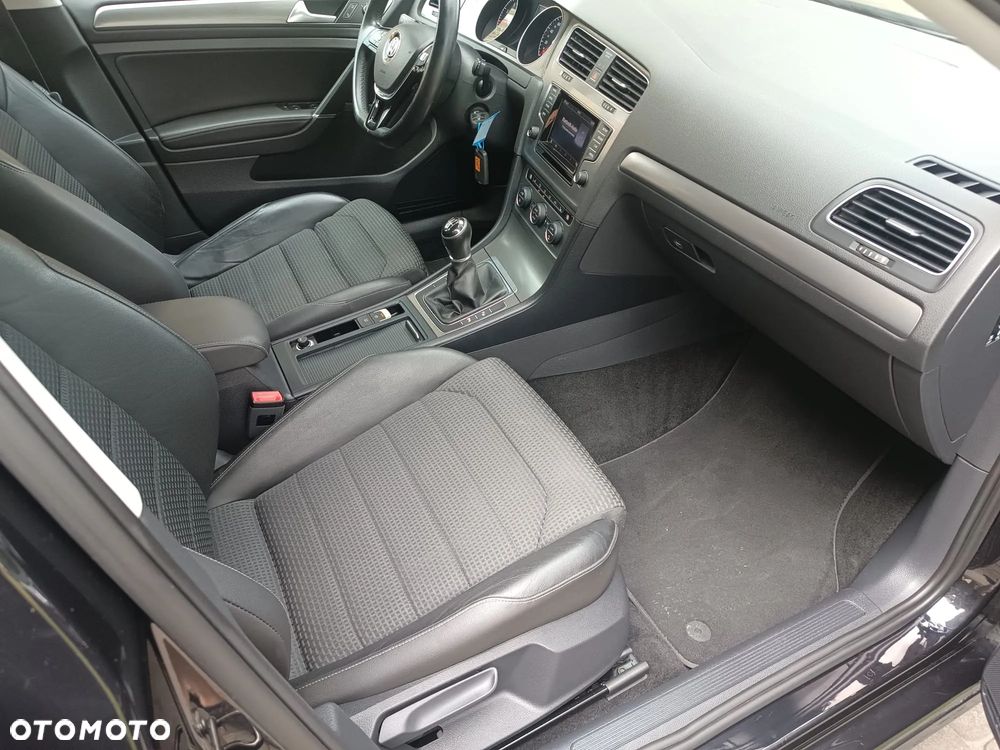 Volkswagen Golf 1.4 TSI BlueMotion Technology Cup - 22