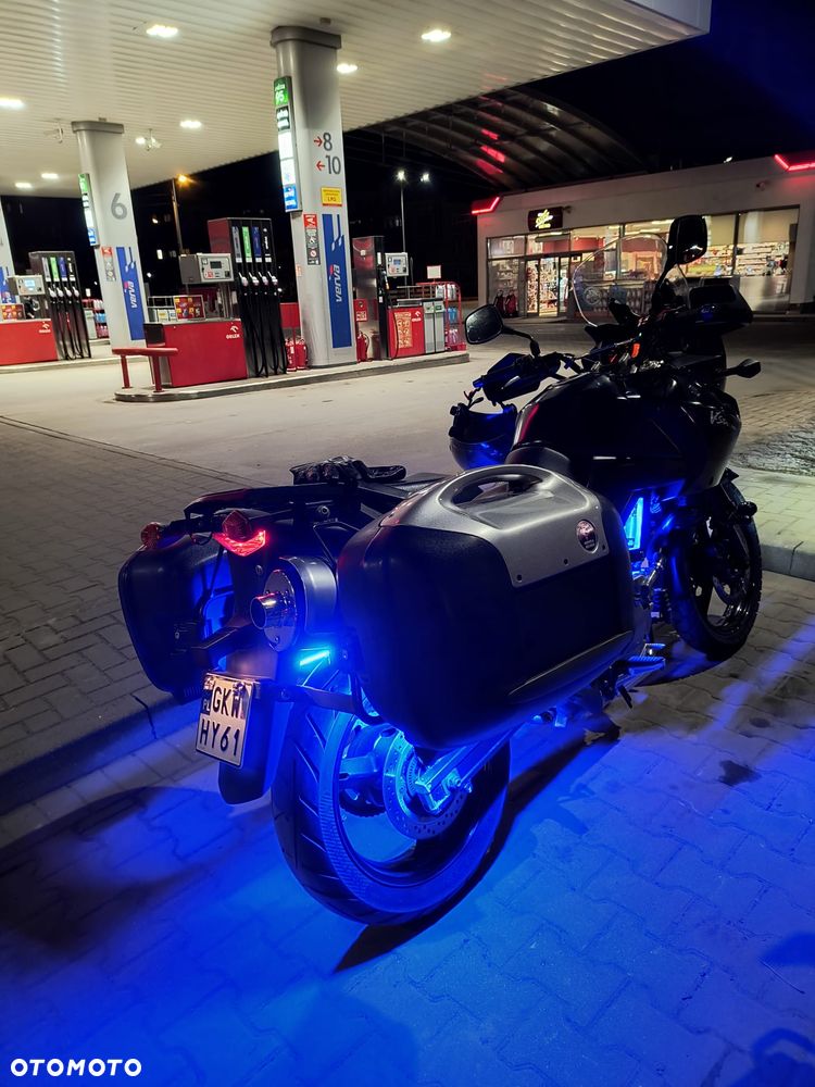 Suzuki V-STROM - 6