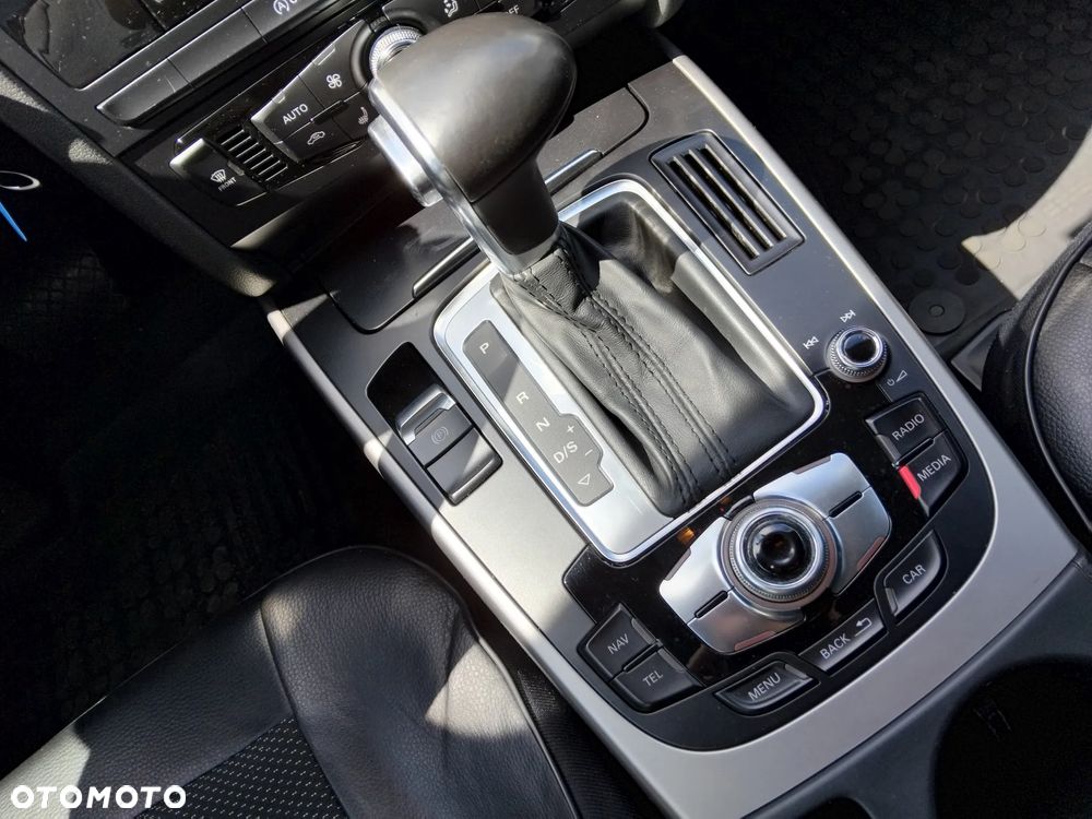 Audi A4 Avant 2.0 TDI DPF multitronic Ambiente - 12
