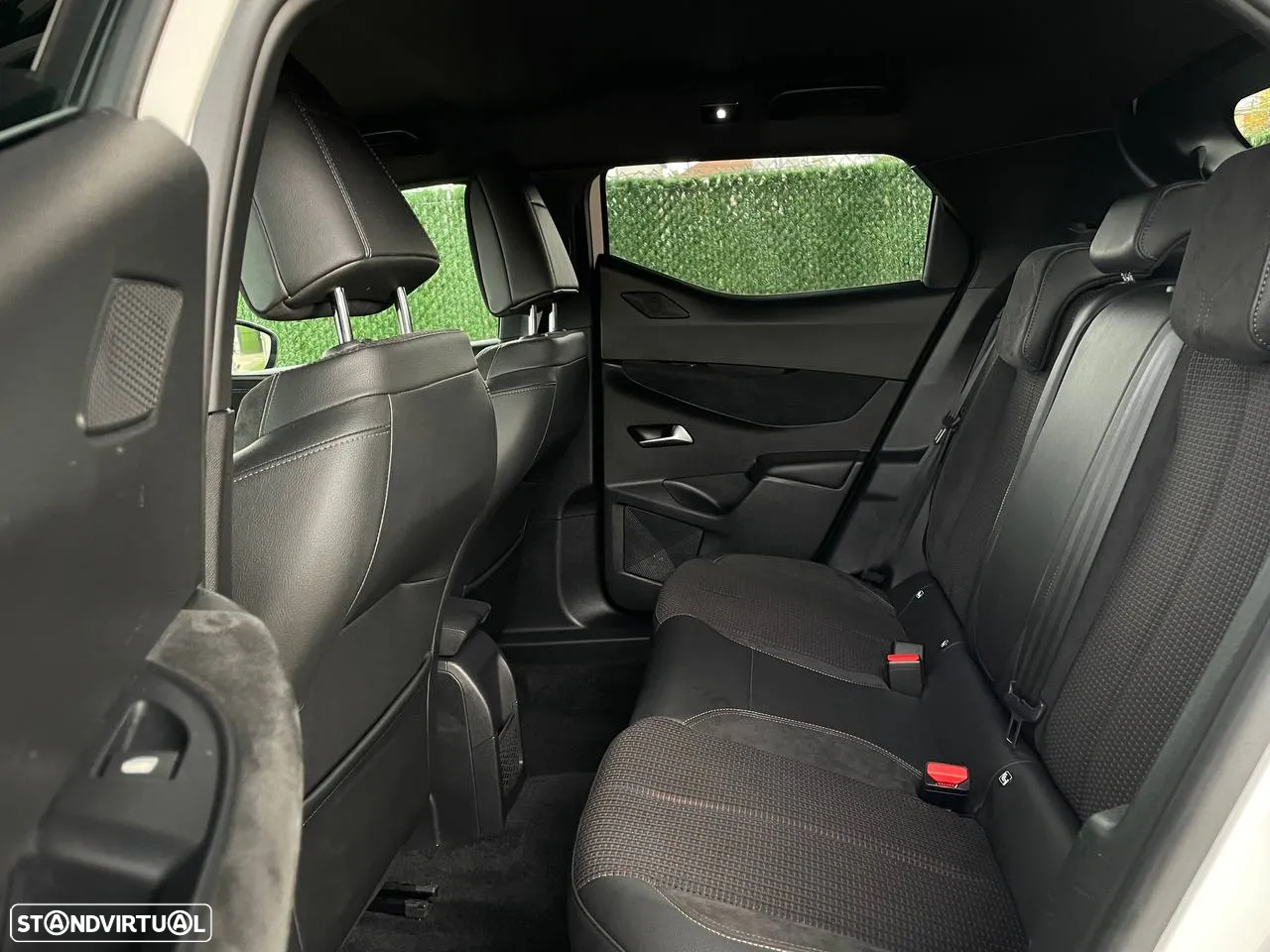 DS DS3 Crossback E-TENSE PERFORMANCE LINE + - 11