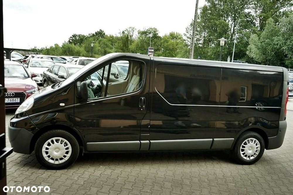 Renault Trafic - 8