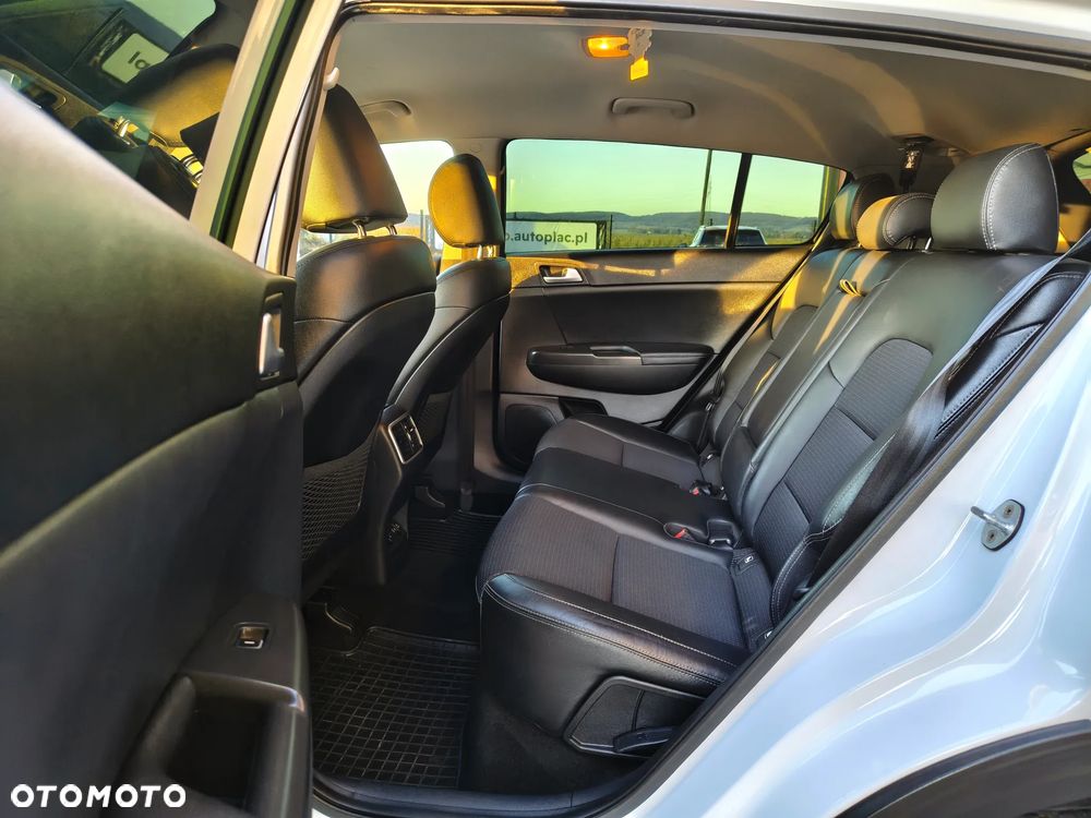 Kia Sportage 1.7 CRDI Business Line 2WD - 33