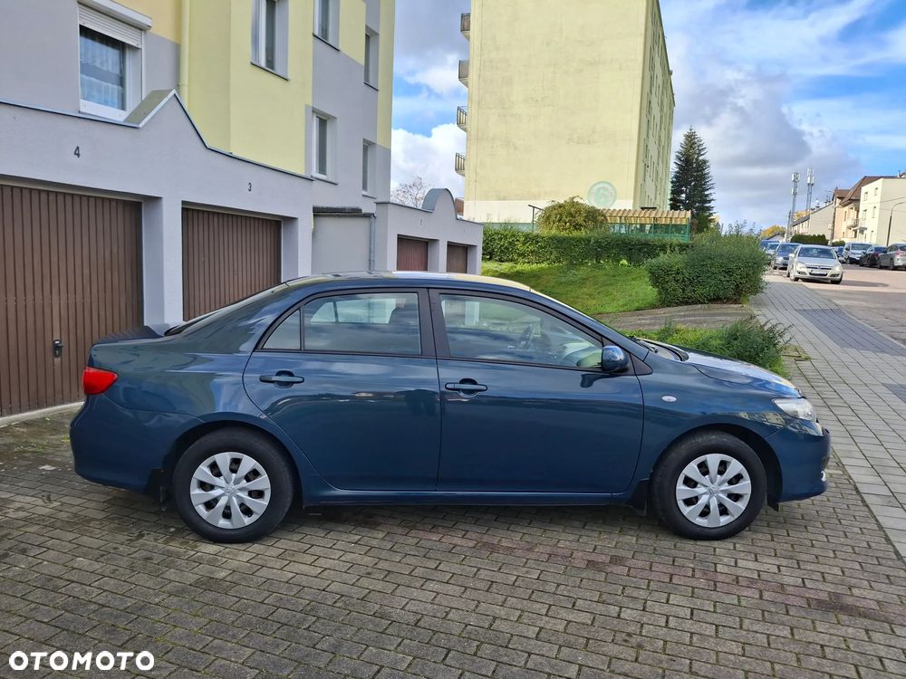 Toyota Corolla 1.6 VVT-i Premium - 8
