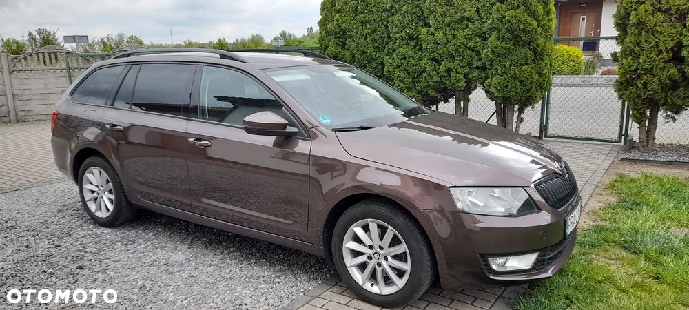 Skoda Octavia 1.6 TDI DPF FAMILY - 10
