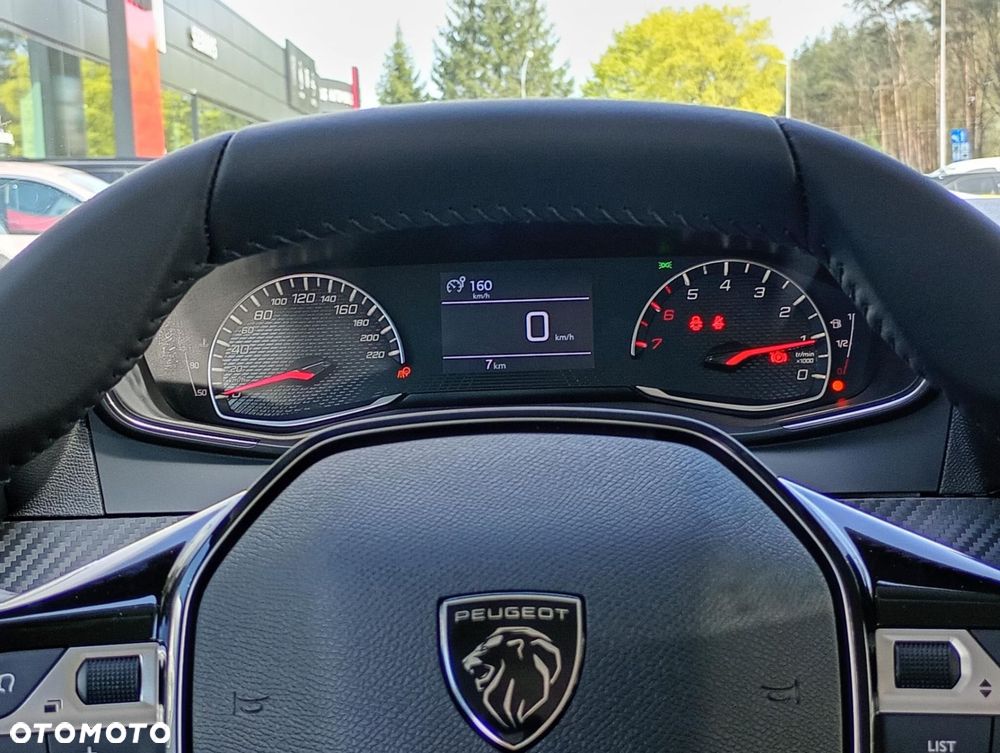 Peugeot 208 - 20