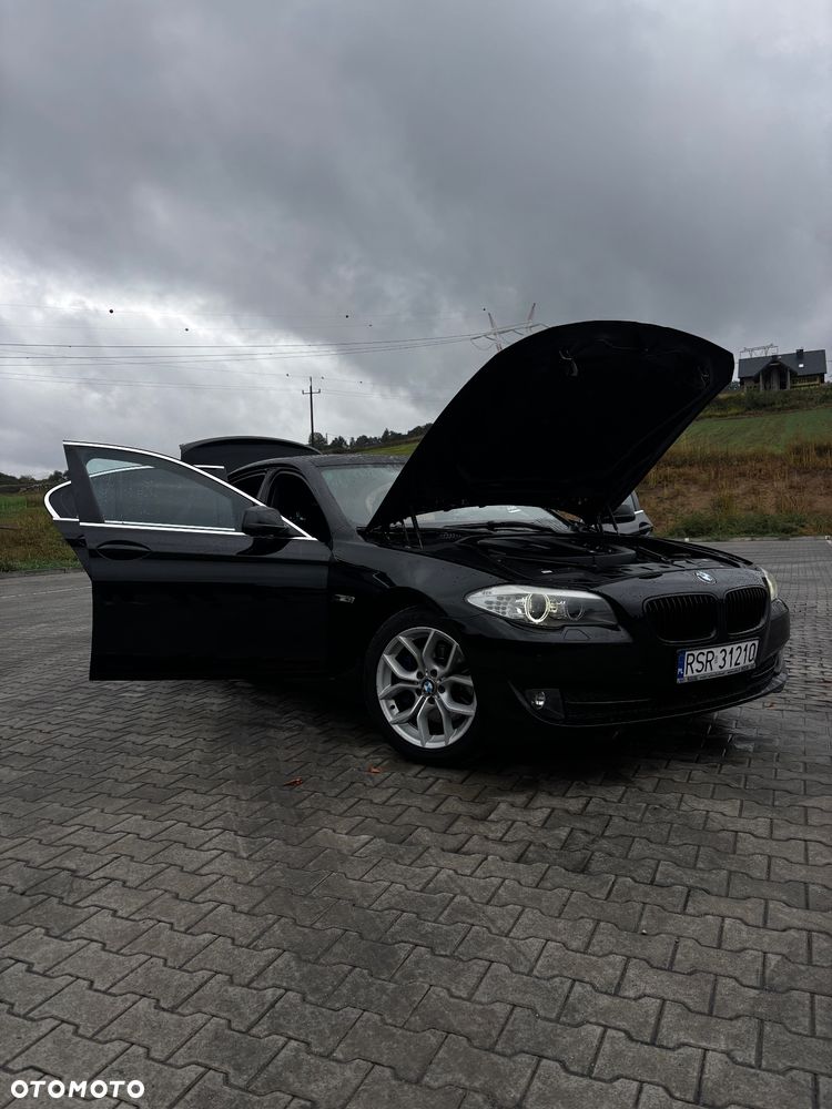 BMW Seria 5 520d - 15
