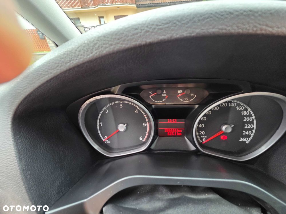 Ford Galaxy - 8